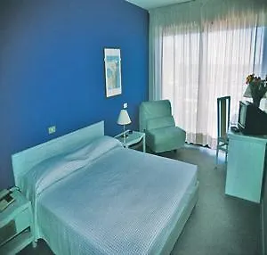 Otel Marina Uno 4*